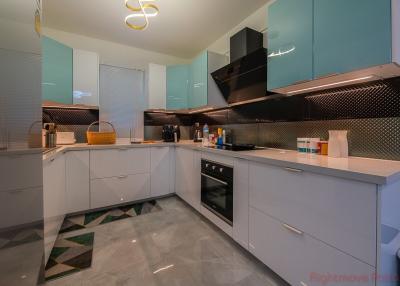 3 Bed House For Sale In Central Pattaya - Pattaya Lagoon