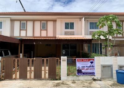 108 Sqm., 4 Beds, 2 Baths Townhouse listed for ฿ 2,150,000.