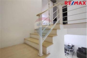 98 Sqm., 3 Beds, 2 Baths Townhouse listed for ฿ 2,600,000.