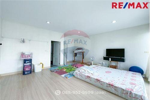 172 Sqm., 3 Beds, 3 Baths Townhouse listed for ฿ 3,550,000.