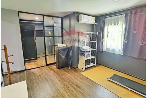 180 Sqm., 3 Beds, 3 Baths Townhouse listed for ฿ 3,990,000.