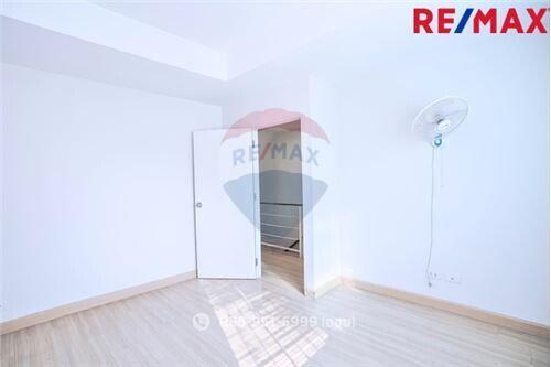 161 Sqm., 3 Beds, 3 Baths Townhouse listed for ฿ 3,400,000.