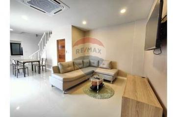 3 Bedrooms with Private Pool Townhouse Fully Renovated for Rent in Bophut.