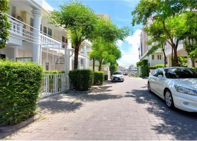 Tadarawadi Village Three Beds Townhouse for Sale - 920471001-854