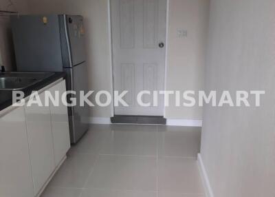 Condo at Aspire Srinakarin for sale