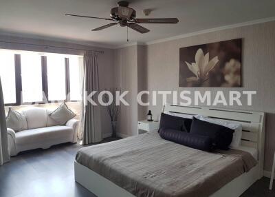 Condo at Omni Tower for rent