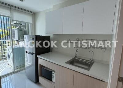 Condo at Elements Srinakarin for sale