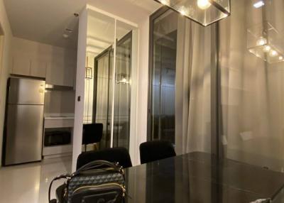 1-BR Condo at Life One Wireless near BTS Phloen Chit