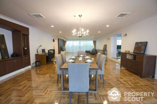 3-BR Apt. near BTS Phrom Phong (ID 512181)