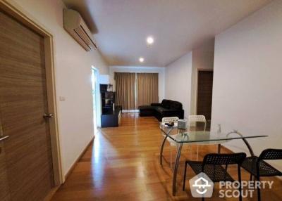 2-BR Condo at Hive Taksin near BTS Wongwian Yai