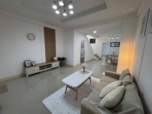 2 Bedrooms Townhouse in Park Village Siam Country Club H011623