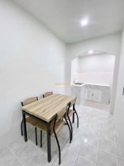 2 Bedrooms Townhouse Khao Noi H011622