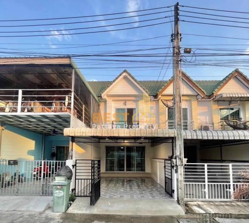 2 Bedrooms Townhouse in Ponthep 7 East Pattaya H011509