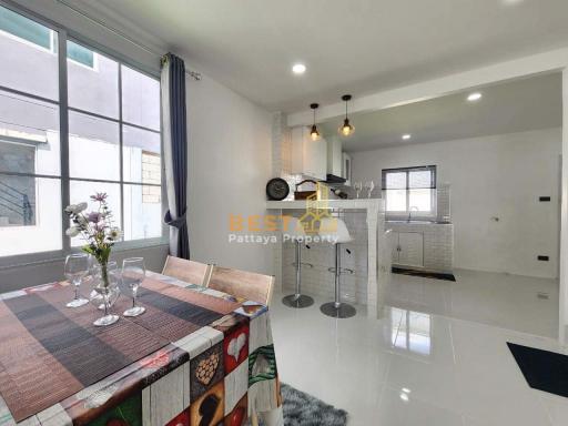 2 Bedrooms Townhouse Bang Lamung H011489