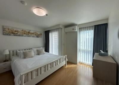 Silom Suite 3 bedroom condo for sale