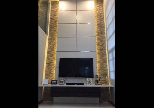 Baan Praram 4  3 Bedroom Townhouse For Rent in Silom