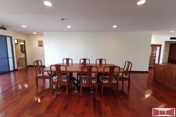 Spacious Three Bedroom Apartment for Rent with Two Balconies in Low Density Building - Phrom Phong