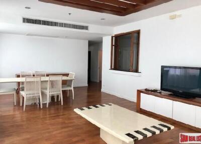 Siri Residence - 3 Bedroom Condominium for Rent in Phrom Phong Area of Bangkok