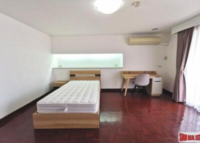 Extra Large Three Bedroom Apartment for Rent in Convenient Phrom Phong Area of Bangkok
