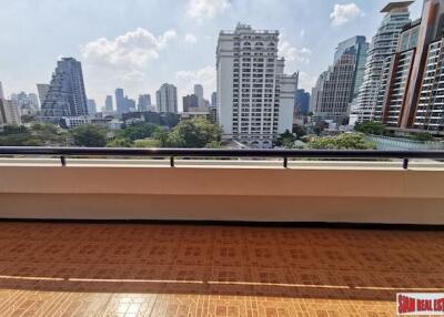 Extra Large Three Bedroom Apartment for Rent in Convenient Phrom Phong Area of Bangkok