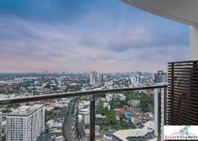 Skywalk Condo  Fantastic City Views from this Contemporary Two Bedroom Condo in Phra Khanong