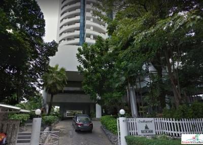 Baan Yen Akard  Spacious and Modern Three Bedroom Condo with City Views and Extras in Sathorn