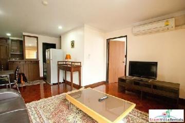 Green Point Condo Silom  Two Bedroom Condo for Rent a Short walk to Silom BTS and MRT Station
