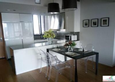 The Met Sathorn - Furnished Modern Two Bedroom Condo within Walking Distance to BTS Chong Nonsi