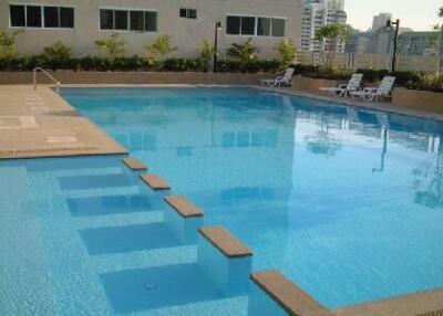 Grand Parkview Asoke  Beautiful Two Bedroom Condo for Rent