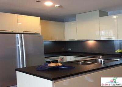 Quattro Thonglor  High Class 2 Bed Condo for Rent with Unobstructed View