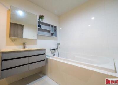 HQ Thonglor by Sansiri | Big & Bright One Bedroom Condo for Rent in Trendy Thong Lo