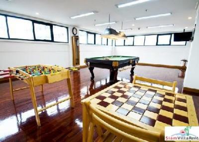 G.M. Tower  Newly Renovated Spacious 4 Bedrooms Unit in Sukhumvit 20 with Large Balcony