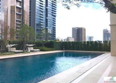 The Diplomat 39  Modern One Bedroom in Luxury Condo Walking Distance to BTS Phrom Phong