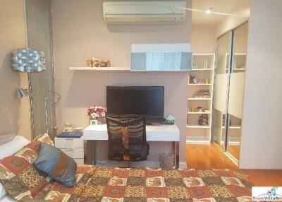Siri Residence  One Bedroom Centrally Located and Great City Views For Rent in Phrom Phong