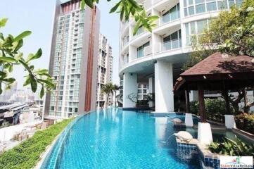 Sky Walk Residences  Large Two Bedroom on 30th Floor with Many Amenities in Phra Khanong