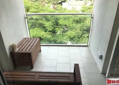 Via 31  Classic One Bedroom Condo for Rent with Green City Views in Phrom Phong