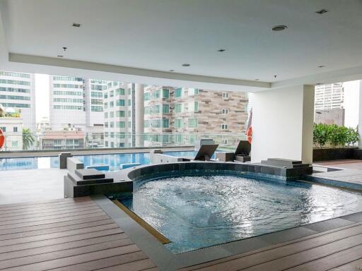 GM Service Apartment - One Bedroom Serviced Apartment for Rent Near Two Parks and BTS Asok