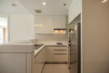 GM Service Apartment - One Bedroom Serviced Apartment for Rent Near Two Parks and BTS Asok