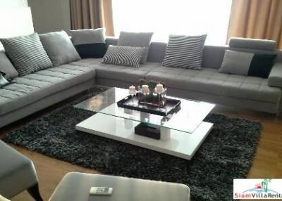 Royce Private Residence  Private Luxurious and Modern Three Bedroom Apartment for Rent in Asok