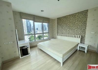 Life @ Sathorn 10  Lovely 2 bedroom, 2 bathroom Fully Furnished Condo for Rent on 11th floor