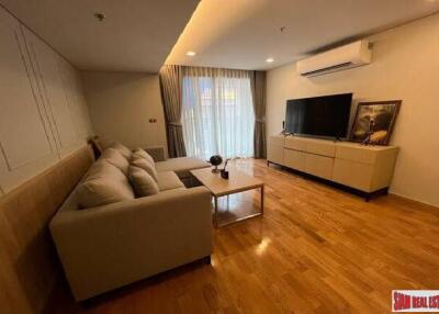 Piya Apartment Sukhumvit 15 - 100 sqm. and 2 bedrooms, 2 bathrooms