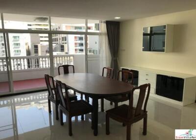 Grand Ville House 2 - Extra Large Three Bedroom Condo for Rent only 560 Meters to BTS Asok