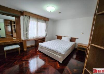 Comfortable and Nicely Decorated Three Bedroom for Rent in Khlong Toei