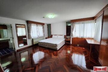 Comfortable and Nicely Decorated Three Bedroom for Rent in Khlong Toei