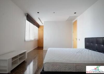 Legend Saladaeng - Luxury 2 Bedroom with Big Terrace and Great Views in Silom