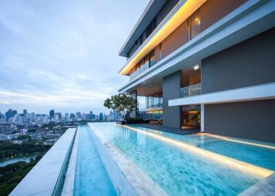 Saladaeng One - Luxury One Bedroom Corner Unit for Rent with Lumphini Park Views