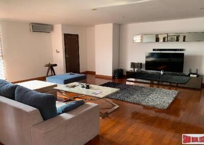 The Peaks Residence Condominium - 3 Bedrooms and 3 Bathrooms for Rent in Phrom Phong Area of Bangkok