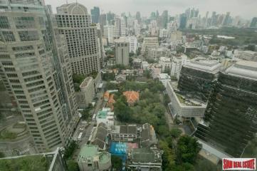 The Oriental Residence  2 Bedrooms and 2 Bathrooms for Rent in Lumphini Area of Bangkok