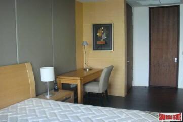 The Lakes - Two Bedroom Condo for Rent in prime Sukhumvit 16 area.