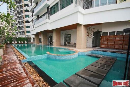 Bright Sukhumvit 24 - 2 Bed 2 Bath Furnished Apartment For Rent In Secure Managed Building Just Minutes From Phrom Phong BTS